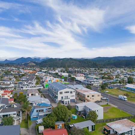 Coast Awhile - Whangamata Holiday Home Esterno foto