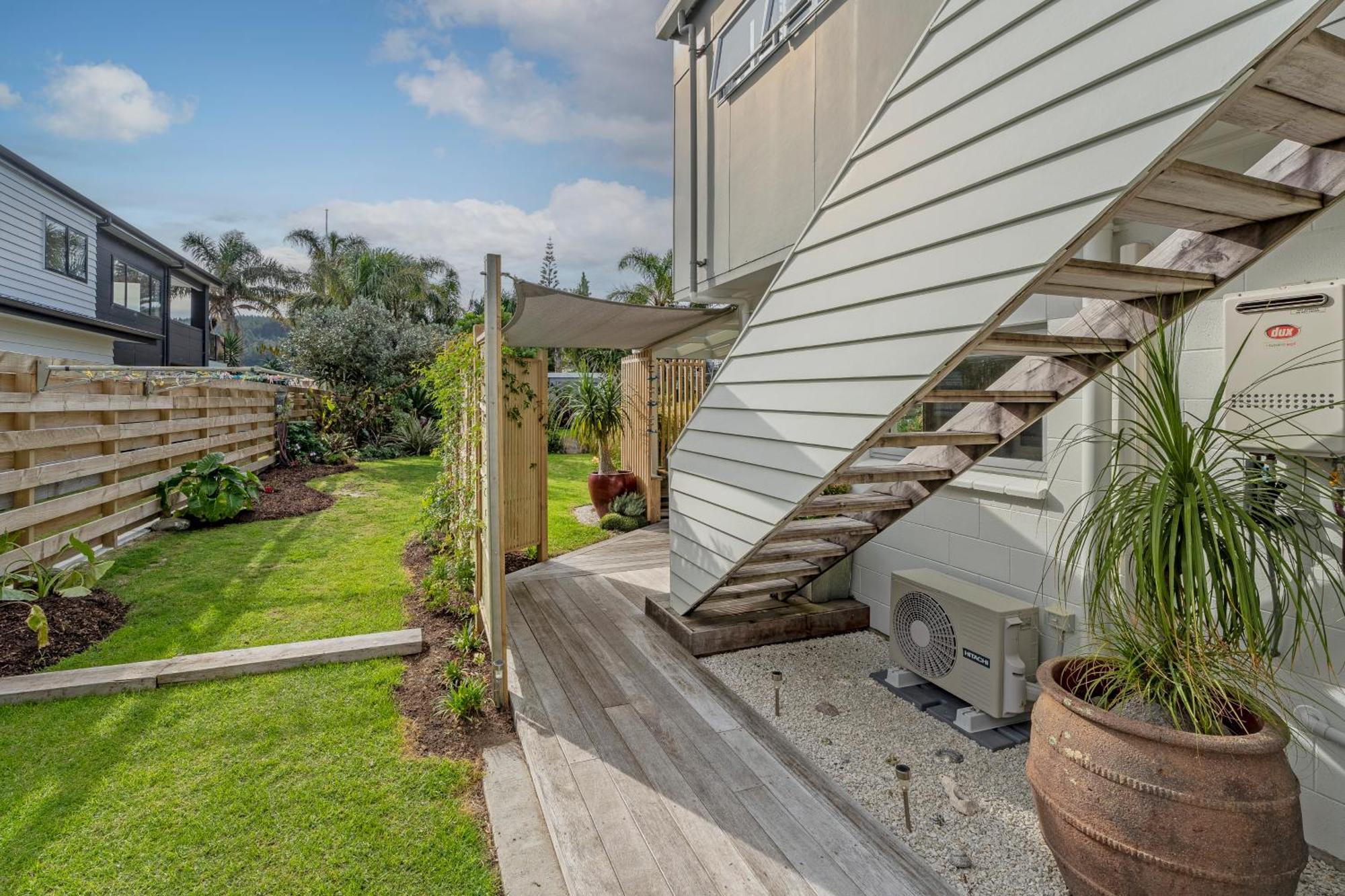 Coast Awhile - Whangamata Holiday Home Esterno foto